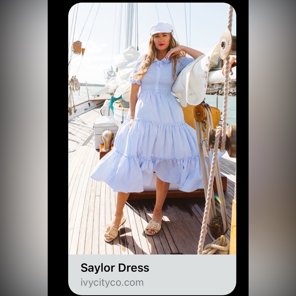 Ivy City Co - Saylor Dress - Size medium